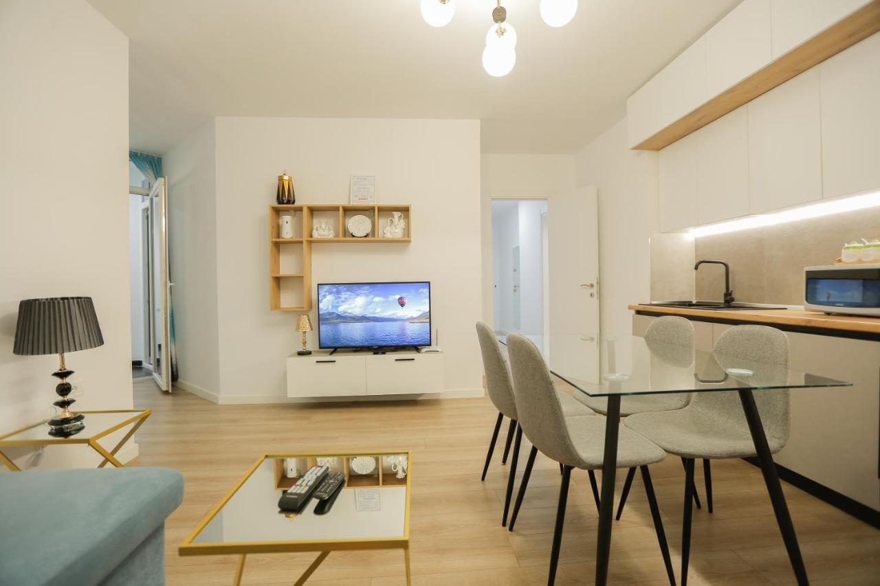 Miku Apartment-Premium 2Bd At Wilson Square Tirana Exteriör bild